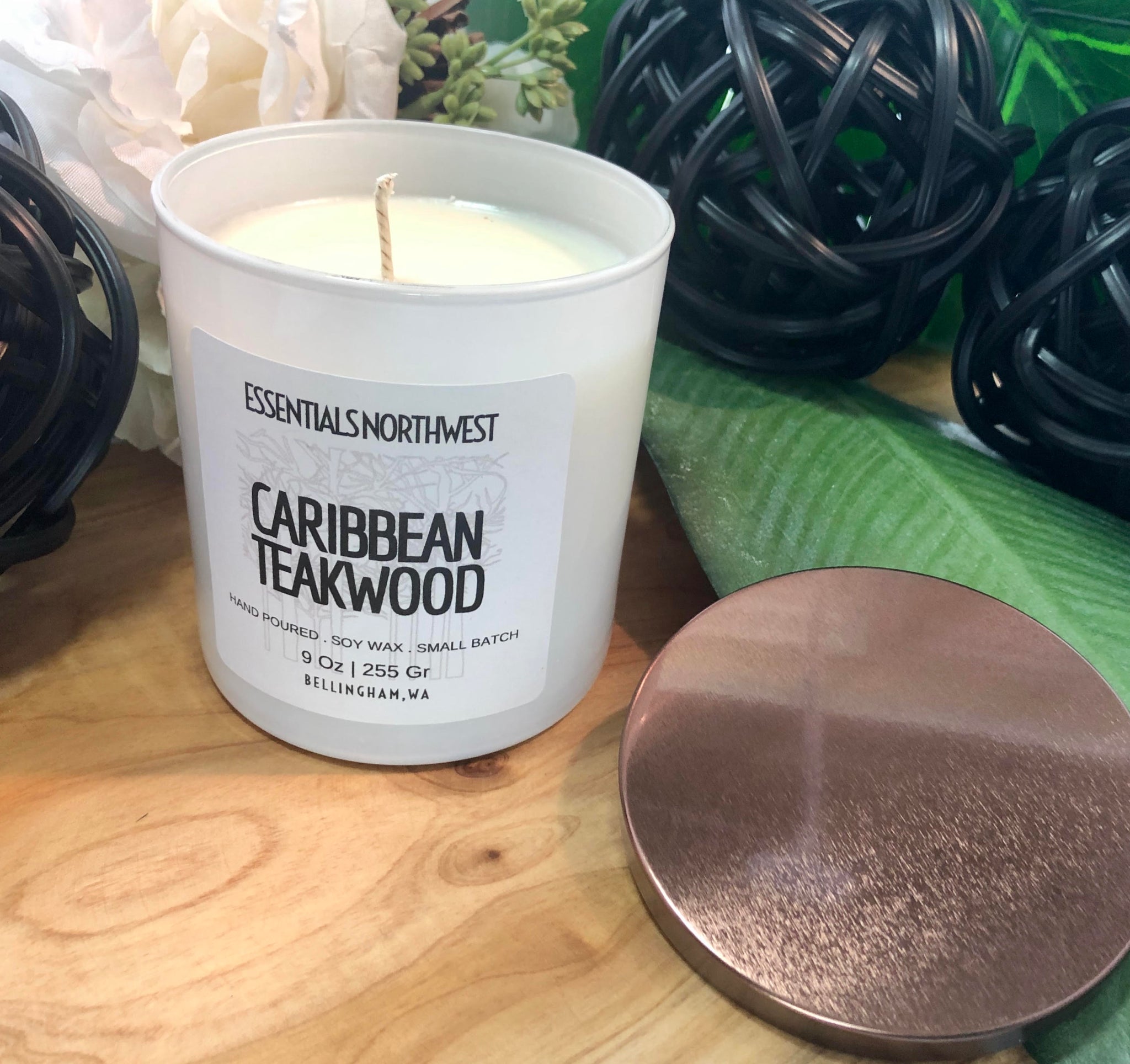Caribbean Teakwood Soy Wax Melt - Sustainable Home Fragrance