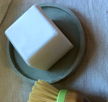 Load image into Gallery viewer, Soap - DISH - Coconut and castor
